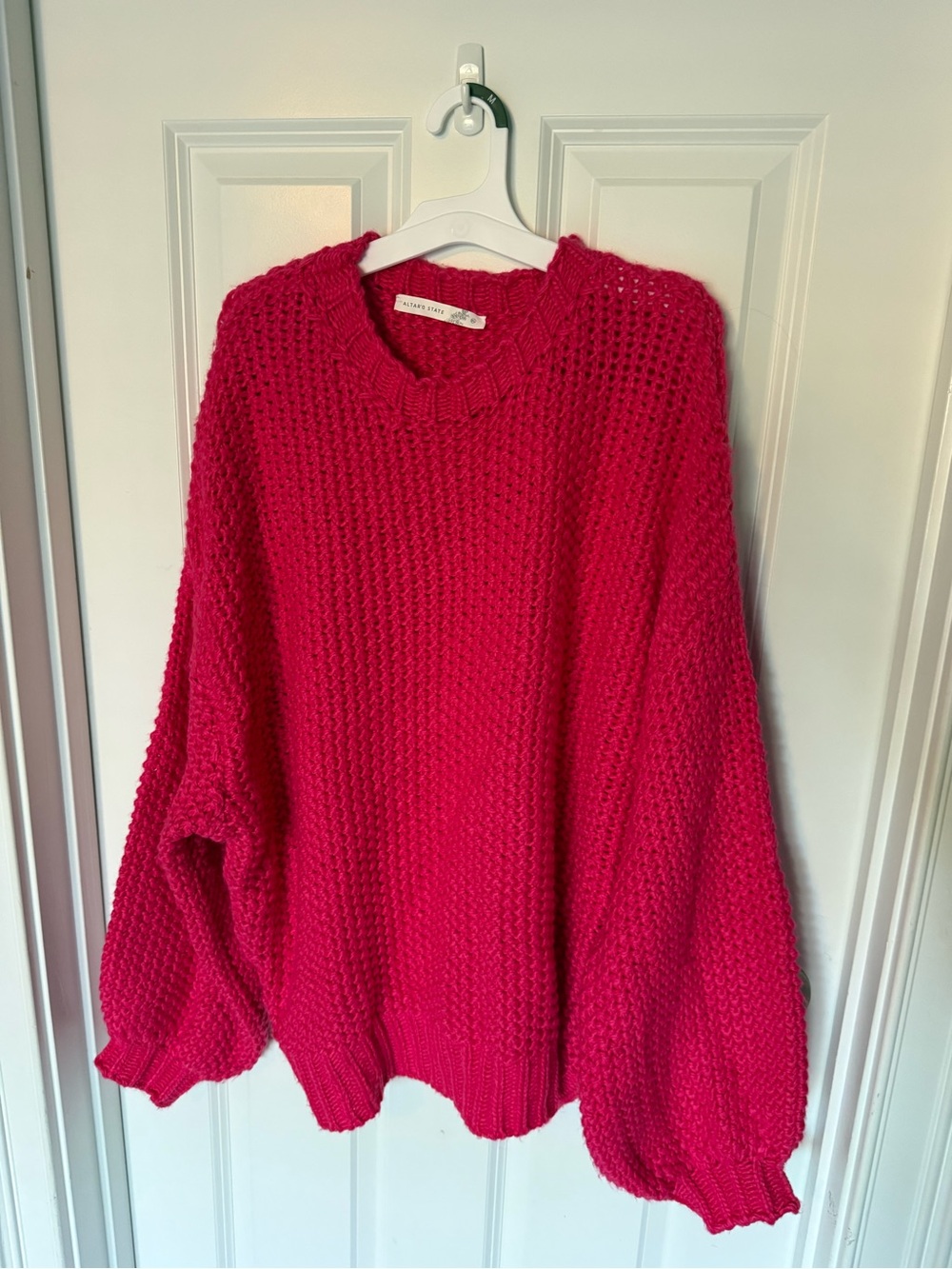 American Eagle Outfitters Chunky Hot Pink Crewneck Sweater